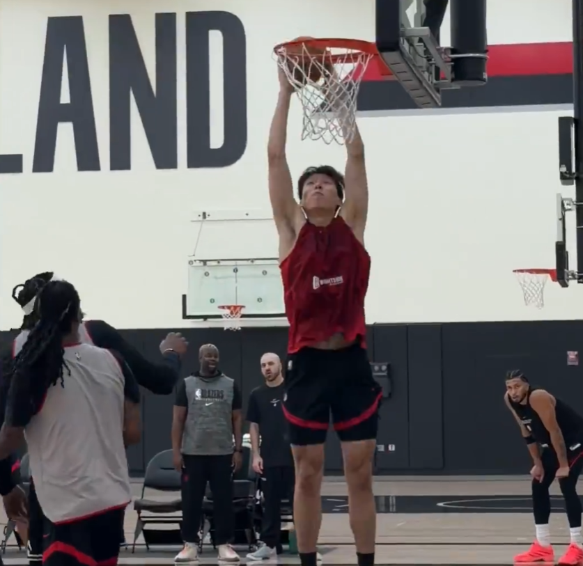 了解1xBET战略品种和主导产品销售比例稳步提高