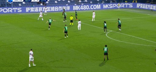 1791763673617089838.gif